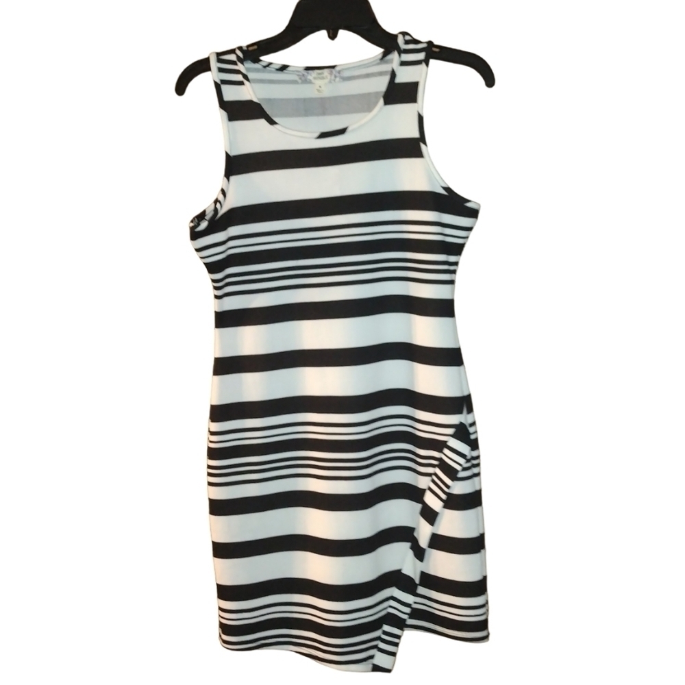 Pink Republic NWT Bodycon Dress Asymmetrical Hemline Size M